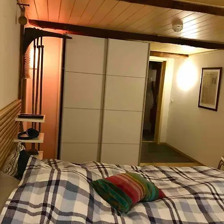 Heime Hos Ane Pa Helgeland